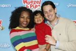 Amsterdam 1 februari 2025
Premiere Woezel en Pip in pathe Noord. Emma Huisman met man en kindje