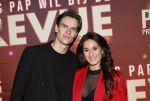 Amsterdam 26 januari 2026
Premiere ons pap wil bij de revue in het deLaMar theater . Esmee Dekker met partner