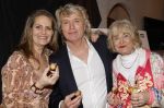 Breukelen, 11 Februari 2026
Ria Valk 85 jaar
Hans Klok met Monique de Keulenaar en Vivian Boelen