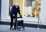 Amsterdam 18 februari 2026
Hugo Metsers met rollator in Amsterdam zuid