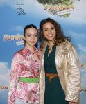 Amsterdam 31 januari 2026
Premiere Duivinder in het VUE  theater . Jessica Mendels kwam met haar dochter