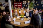 Rotterdam, 25 bFebruari 2026
Koningin Maxima bezoekt Gemeenschapscentrum Bloemhof om te praten over financiele Gezondheid
Maxima is erevoorzitter van de stichting Financiele Gezondheid Nederland