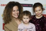 Badhoevedorp 11 februari 2026
Fabulous mama of the yeat in het Corendon Hotel. Lisette Wellens met haar kinderen