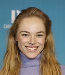 Amsterdam 24 januari 2026
Premiere Miss Molly in Tuschinski met in de cast oa Sarah Bannier (zwanger) en Carice v Houten . Lonneke Bakker