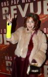Amsterdam 26 januari 2026
Premiere ons pap wil bij de revue in het deLaMar theater . marijke Helwegen heeft een gebroken arm en zit in het gips
