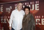Amsterdam 26 januari 2026
Premiere ons pap wil bij de revue in het deLaMar theater . marjolein Touw met partner