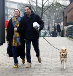 Amsterdam 31 januari 2026
Mark Baanders met zijn hond en een vriendin op straat in Amsterdam zuid .