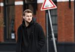 Amsterdam 16 februari 2026
Matthijs de Li9gt eerst alleen in Amsterdam zuid en half uur laten met de moeder van zijn vrouw Annekee Molenaar . Ze liepen samen het vondelpark in .