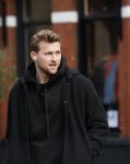 Amsterdam 16 februari 2026
Matthijs de Li9gt eerst alleen in Amsterdam zuid en half uur laten met de moeder van zijn vrouw Annekee Molenaar . Ze liepen samen het vondelpark in .