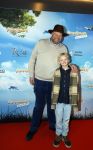 Amsterdam 31 januari 2026
Premiere Duivinder in het VUE  theater .  Menno Kohler met zoon