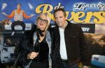Tilburg 29 januari 2026
Premiere de Bevers in de schouwburg van Tilburg . John de Bever en Kees de Bever geven een voorstelling met oa Bas Muijs Adje v Bavel en Mariska v Kolck. Mike Hansler Monique Hansler Peter Hansler en Veerle Deurloo kwamen ook naar de premiere