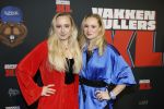 Amsterdam 5 februari 2026
Premiere Vakkenvullers XL in Pathe Noord . 
Mylene Waalewijn en Rosanne Waalewijn
