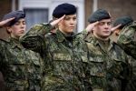 Ermelo 23 januari 2026
Prinses Amalia heeft haar  militaire opleiding afgerond en is bevorderd tot korporaal . Ze krijgt haar Baret .
Koningin Maxima was aanwezig en was hel erg trots