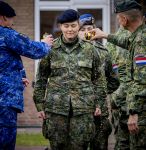 Ermelo 23 januari 2026
Prinses Amalia heeft haar  militaire opleiding afgerond en is bevorderd tot korporaal . Ze krijgt haar Baret .
Koningin Maxima was aanwezig en was hel erg trots