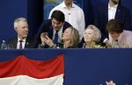 Amsterdam 24 januari 2026
Prinses Beatrix bezoekt jumping Amsterdam . Nichtje prinses Margarita ontvangt haar in de RAI.
