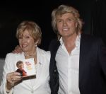 Breukelen, 11 Februari 2026
Ria Valk 85 jaar
Ria Valk met Hans Klok