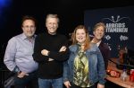 Hilversum 19 februari 2026
Rick v Velthuysen Bas Westerweel Hans Schiffers en Mirjam Verhoef tijdens de viering van het 80-jarig jubileum van Arbeidsvitaminen. Het langstlopende nationale radioprogramma viert dit met een live-uitzending vanuit de Vioolkist in Hilversum