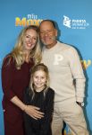 Amsterdam 24 januari 2026
Premiere Miss Molly in Tuschinski met in de cast oa Sarah Bannier (zwanger) en Carice v Houten . Ron Boszhard kwam met zijn partner en dochter