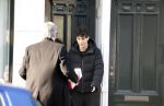 Amsterdam 24 januari 2026
Ruud de Wild met boodschappen bij zijn huis .