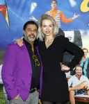 Tilburg 29 januari 2026
Premiere de Bevers in de schouwburg van Tilburg . John de Bever en Kees de Bever geven een voorstelling met oa Bas Muijs Adje v Bavel en Mariska v Kolck. Sabine Vas Nunes ( vrouw Bas Muijs) kwam met beste vriend Bas en zijn ouders