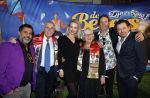 Tilburg 29 januari 2026
Premiere de Bevers in de schouwburg van Tilburg . John de Bever en Kees de Bever geven een voorstelling met oa Bas Muijs Adje v Bavel en Mariska v Kolck. Sabine Vas Nunes ( vrouw Bas Muijs) kwam met beste vriend Bas en zijn ouders