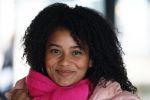Amsterdam 30 januari 2026
Buiten gewone gezinnen, het nieuwe boek van acteur, columnist en podcastmaker Diego Gonzalez-Clark is vandaag gepresenteerd. Chantal Janzen ontving het eerste boek . Stephanie v Eer