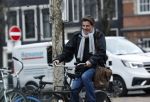 Amsterdam 26 januari 2026
Twan Huys op de fiets in Amsterdam