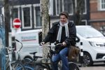 Amsterdam 26 januari 2026
Twan Huys op de fiets in Amsterdam