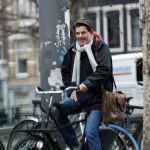 Amsterdam 26 januari 2026
Twan Huys op de fiets in Amsterdam