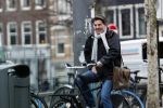 Amsterdam 26 januari 2026
Twan Huys op de fiets in Amsterdam