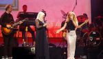 Tilburg 2 oktober 2023
Buma Prijzen in 013 in Tilburg .
Zangeres Mieke zingt samen met Marco Schuitmaker het liedje Engelbewaarder.