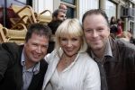 Amersfoort 29 mei 2007
Tros zomerfeest op plein in Amersfoort. Mieke met v d Berk
Peter Smulders bv