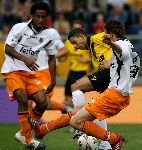 Breda, 9 Mei 2006 Laatste wedstrijd in de play-offs voor degradatie/promotie eredivisie Seizoen 2005/2006
NAC-FC Volendam, eindstand 0-0
Anouar Diba
© Edwin van Zandvoort