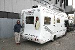 Rotterdam 28 april 2006
Nacht van Oranje in Ahoy.
Arie Ribbens gaat naar zijn optredens in een camper