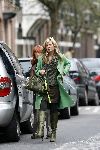 Amsterdam 15 april 2006
Candy Dulfer en haar moeder doen boodchappen op de cornelis schuytstraat