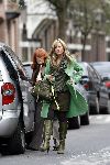 Amsterdam 15 april 2006
Candy Dulfer en haar moeder doen boodchappen op de cornelis schuytstraat