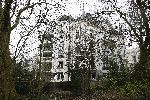 Amsterdam 13 april 2006
Connie Breukhoven en Hans Breukhoven hebben aan het Vondelpark nog een appartement gekocht met een tuin van 250m . Het appartement ligt onder het huidige appartement en wordt bij elkaar getrokken.
