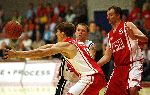 Den Bosch, 18 Mei 2006
Play Offs Basketbal Ned, Kampioenschap tussen Eifel Towers Den Bosch- MPC Capitols, eindstand 86-82 in The best of Seven De stand na 3 wedstrijden 2-1 in het voordeel van Den Bosch Erik Nelson
© foto Edwin van Zandvoort
