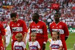 Eindhoven, 10 Mei 2006 Finale UEFA Cup Seizoen 2005/2006 tussen Middlesbrough FC-FC Sevilla, eindstand 0-4
George Boateng en Jimmy Floyd Hasselbaink
© Edwin van Zandvoort