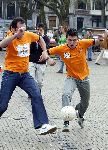 Amsterdam 23 april 2006
Voetballen voor SOS kinderdorpen in Amsterdam.
Jan Smit