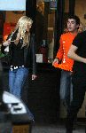 Rotterdam 28 april 2006
Nacht van Oranje in Ahoy.
Jan Smit  met een vriendin