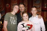 Hilversum 30 april 2006
Dancing with the stars.
John de Wolf  met zijn kinderen