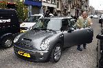 Amsterdam 11 april 2006
Joop Braakhekke viert zijn 65 verjaardag in le Garage
Joop met mini cooper