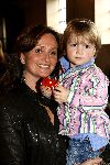 Ouderkerk aan de Amstel 3 april 2006
Presentatie boek Leontine Borsato in restaurant Lute.
zoon Laura Ruiters met clown
