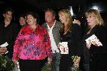 Hilversum 25 april 2006
Presentatie dvd Gooische vouwen in Musk.
Gordon  Linda de Mol en Annet Malherbe