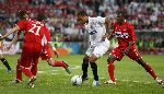 Eindhoven, 10 Mei 2006 Finale UEFA Cup Seizoen 2005/2006 tussen Middlesbrough FC-FC Sevilla, eindstand 0-4
Luis Fabiano in duel met George Boateng
© Edwin van Zandvoort