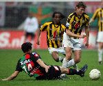 Nijmegen, 3 Mei 2006 Wedstrijd in de Play offs 2e wedstrijd NEC-Vitesse, eindstand 1-1 Seizoen 2005/2006
Mads Junker
© foto Edwin van Zandvoort