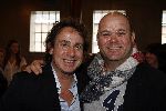 Ouderkerk aan de Amstel 3 april 2006
Presentatie boek Leontine Borsato in restaurant Lute.
Paul de Leeuw en Marco Borsato