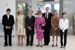 Buenos Aires 1 april 2006
Prinses maxima Prins Willem Alexander en Koningin Beatrix op staatsbezoek in Argentinie.