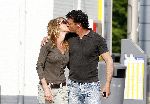 Amersfoort 12 mei 2006
Milika Peterzon samen met haar nieuwe vriend Jurgen Smit kussend